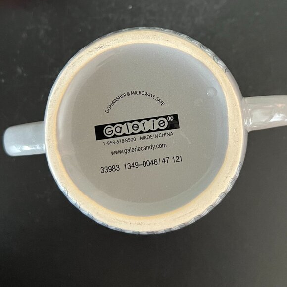 Pair of Retro Knitted Sock Monkey Ceramic Dual Handled Dual-Sided Mugs - GALERIE - Picture 8 of 9